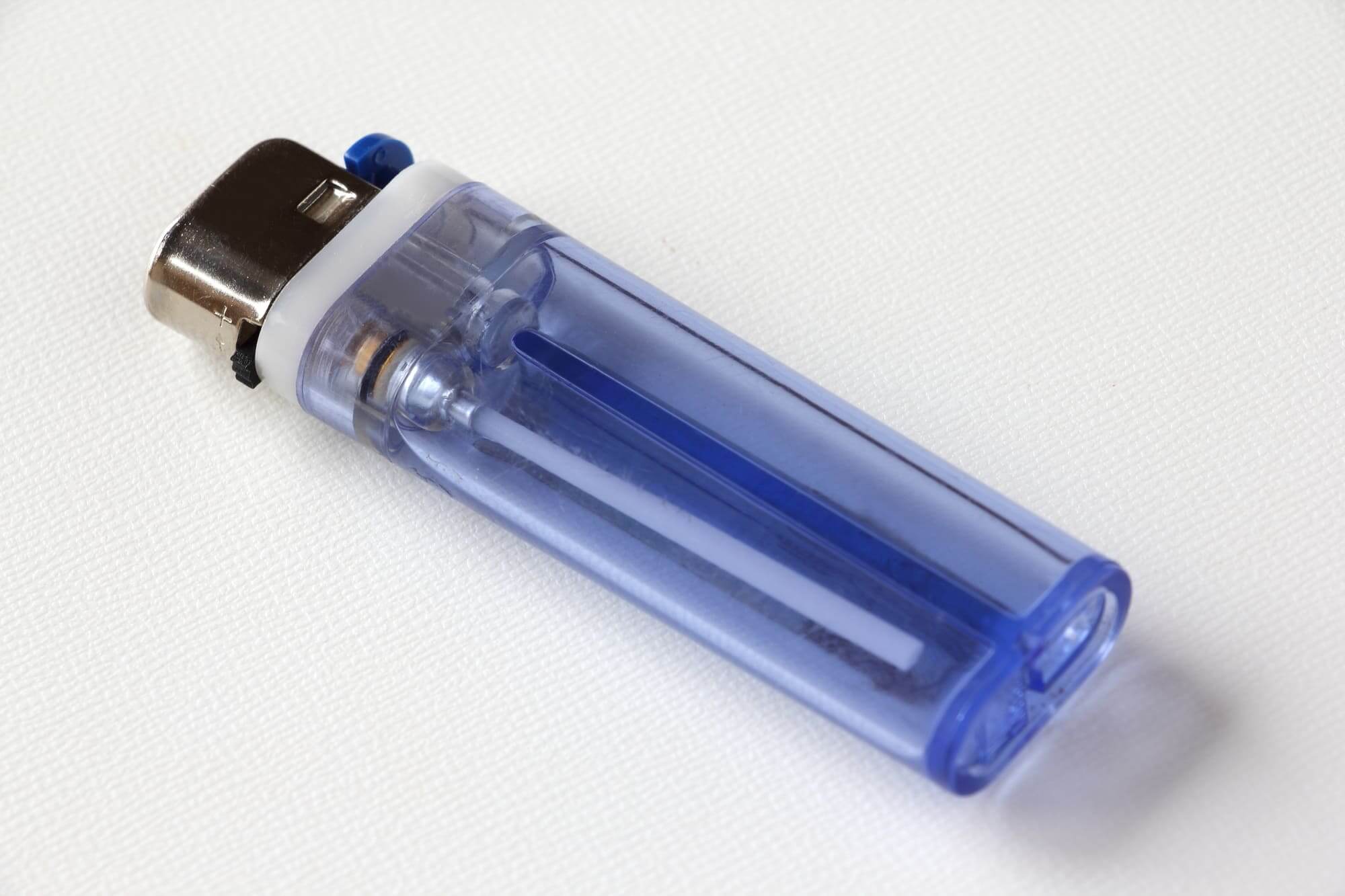 ライターの処分方法とは