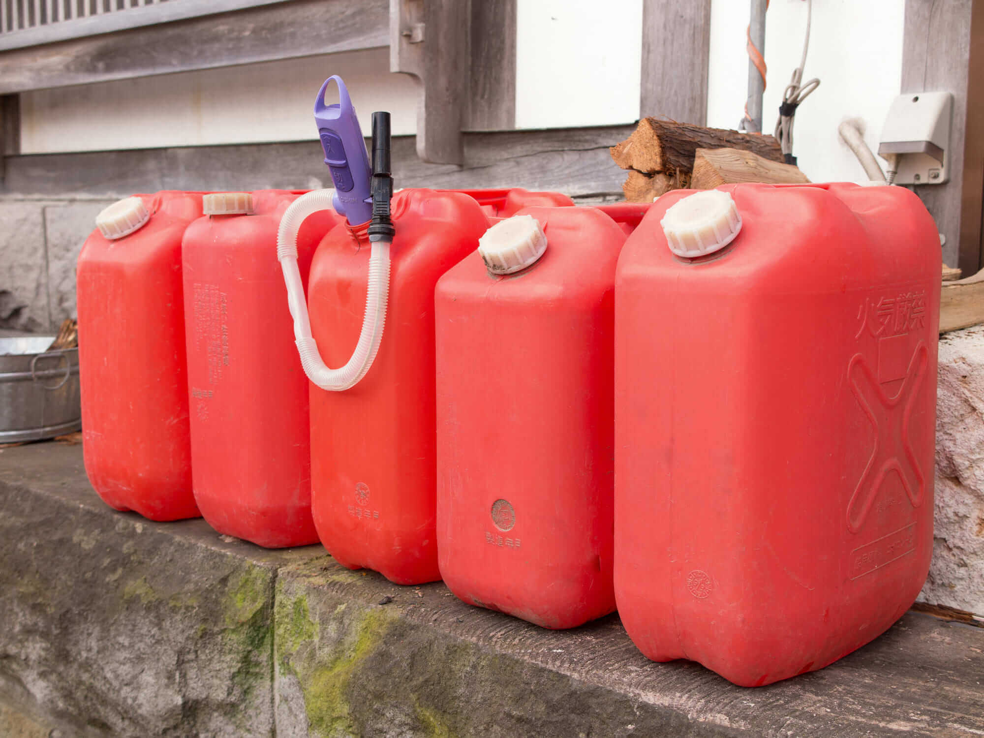 余った灯油は来シーズンまで保存することは可能?