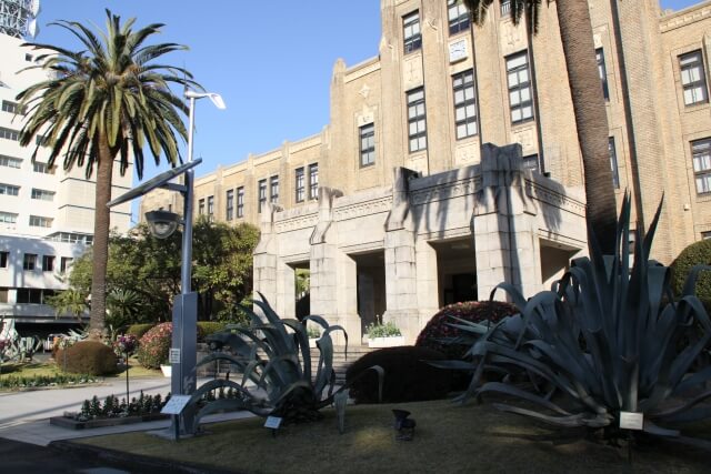 自治体の粗大ごみの料金はどこで支払うの？