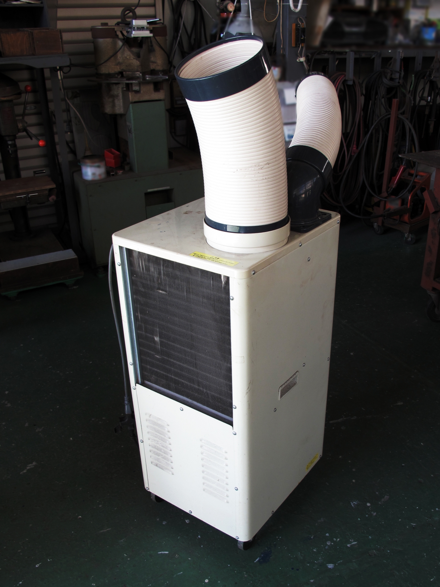 冷風機の捨て方とは