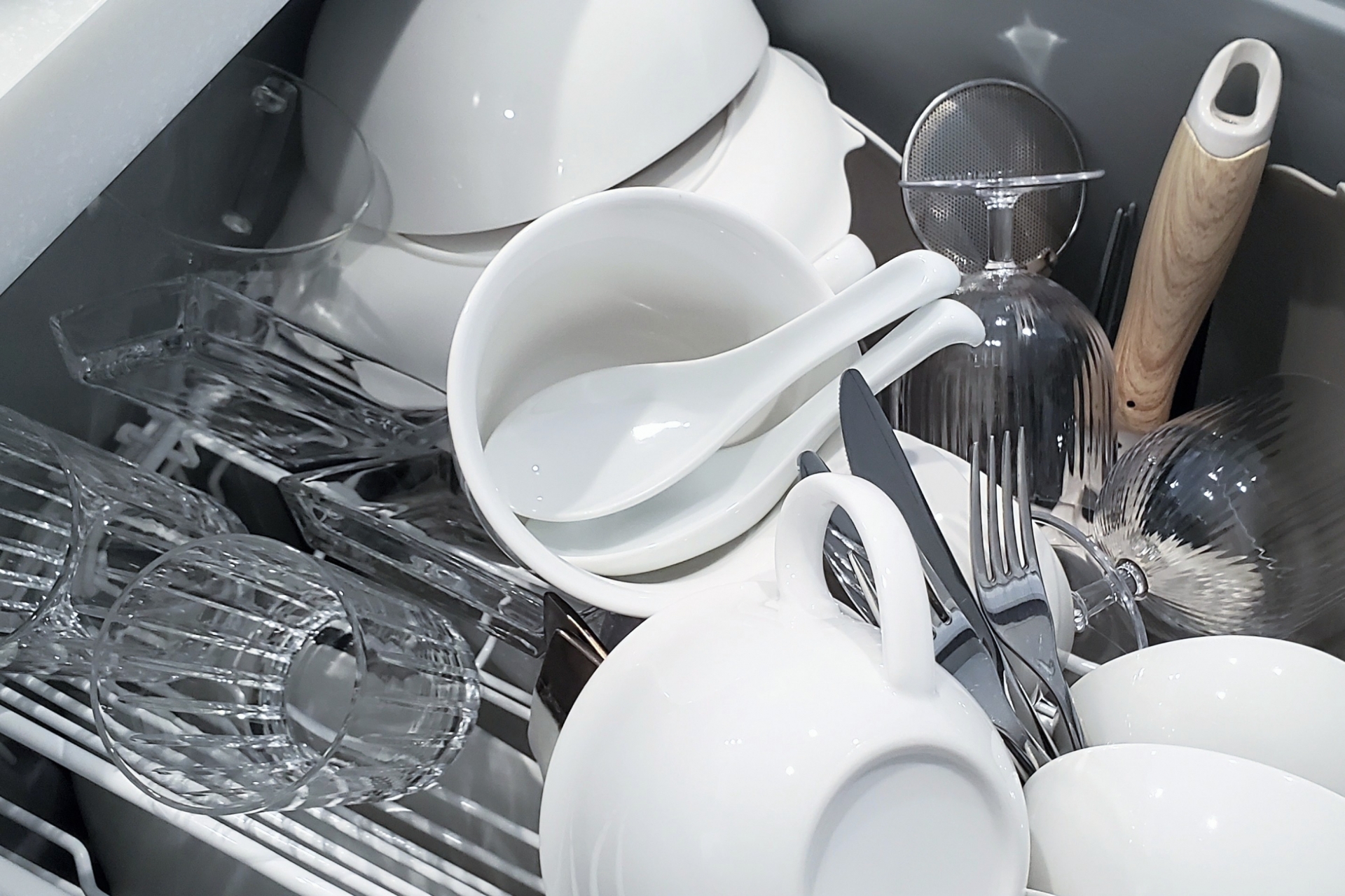 食器洗い乾燥機の捨て方とは