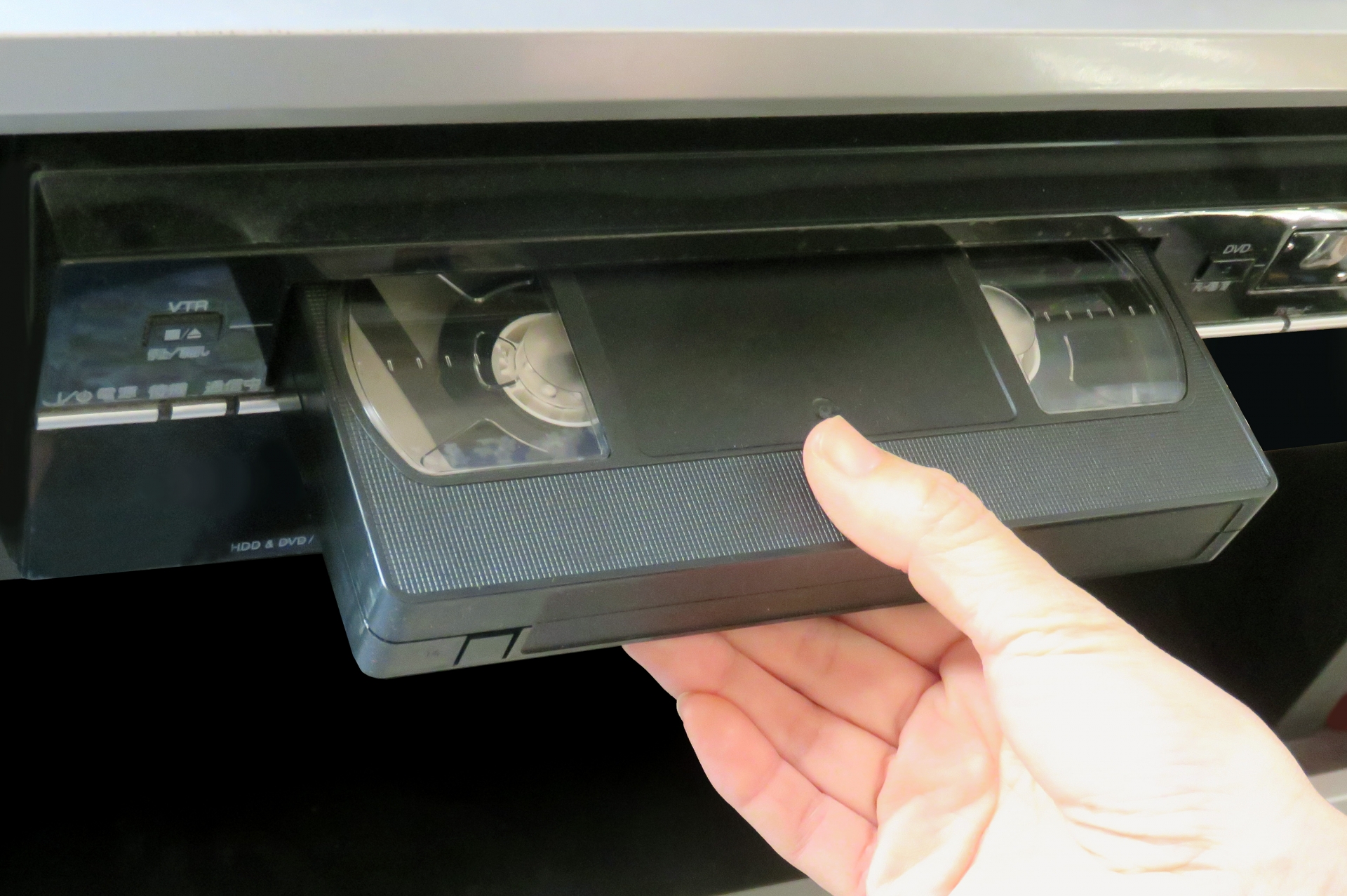 ビデオデッキの捨て方とは