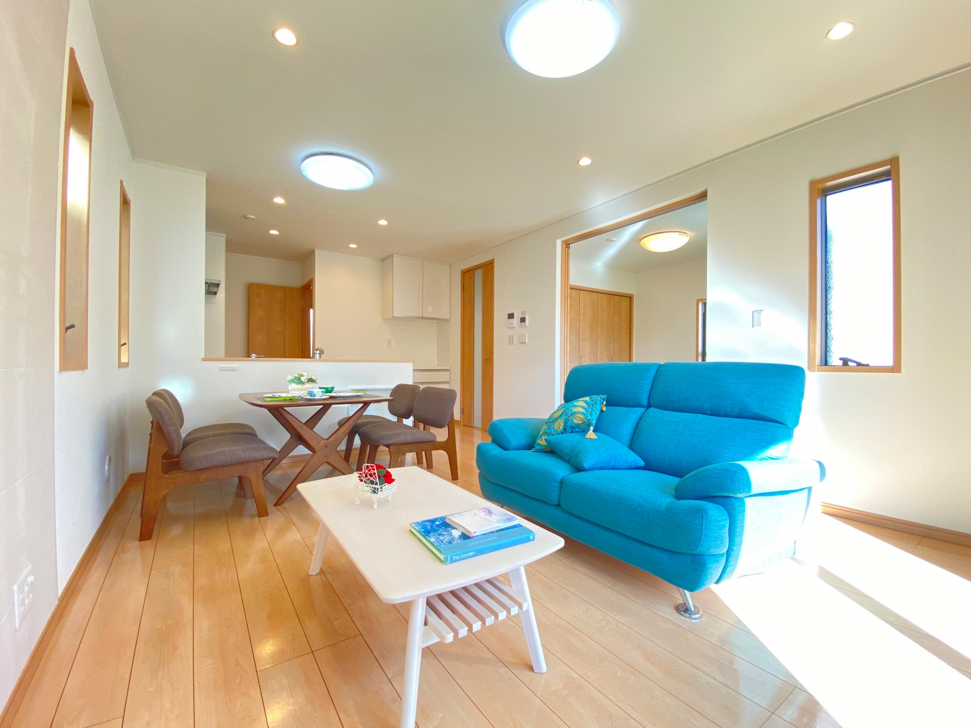 センターテーブル・座卓の効率的な捨て方