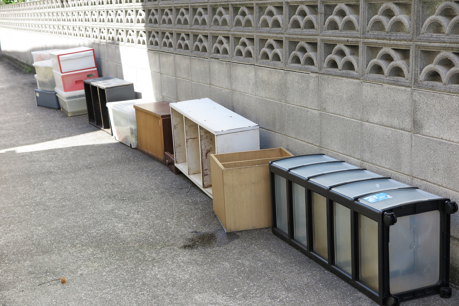 カラーボックスを自分で捨てる方法とは